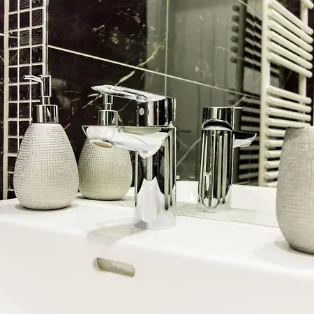 Appartamento Rita's Design In Downtown *